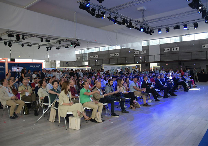 foto noticia Llega Overfly Forum 2023, el mayor evento tecnológico del año para conocer lo último en innovación en industria, energía y ciudades inteligentes.